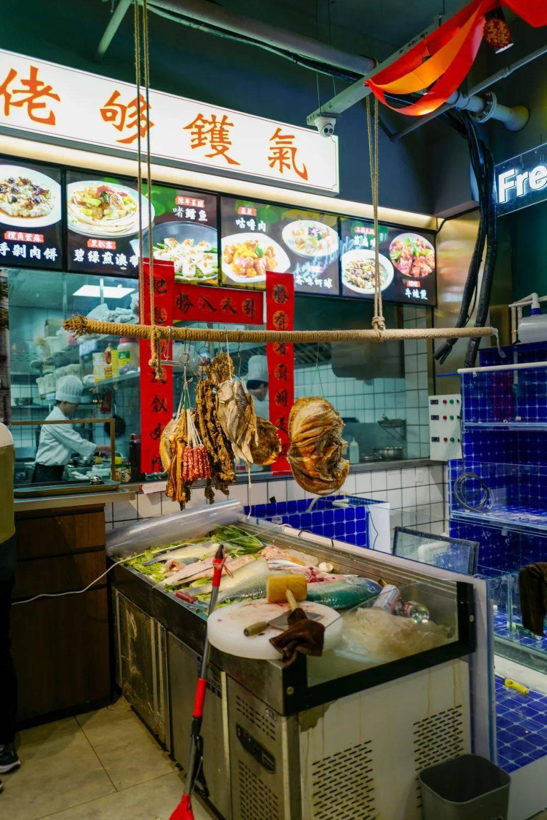 月初终于吃到了冬季的醉东off menu,70斤鱼只得一