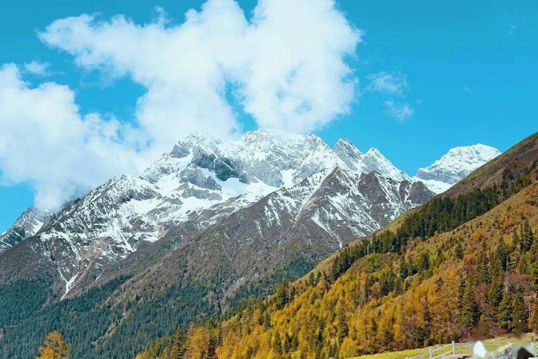 天堂也不過川西的模樣_海子_地方_雪山