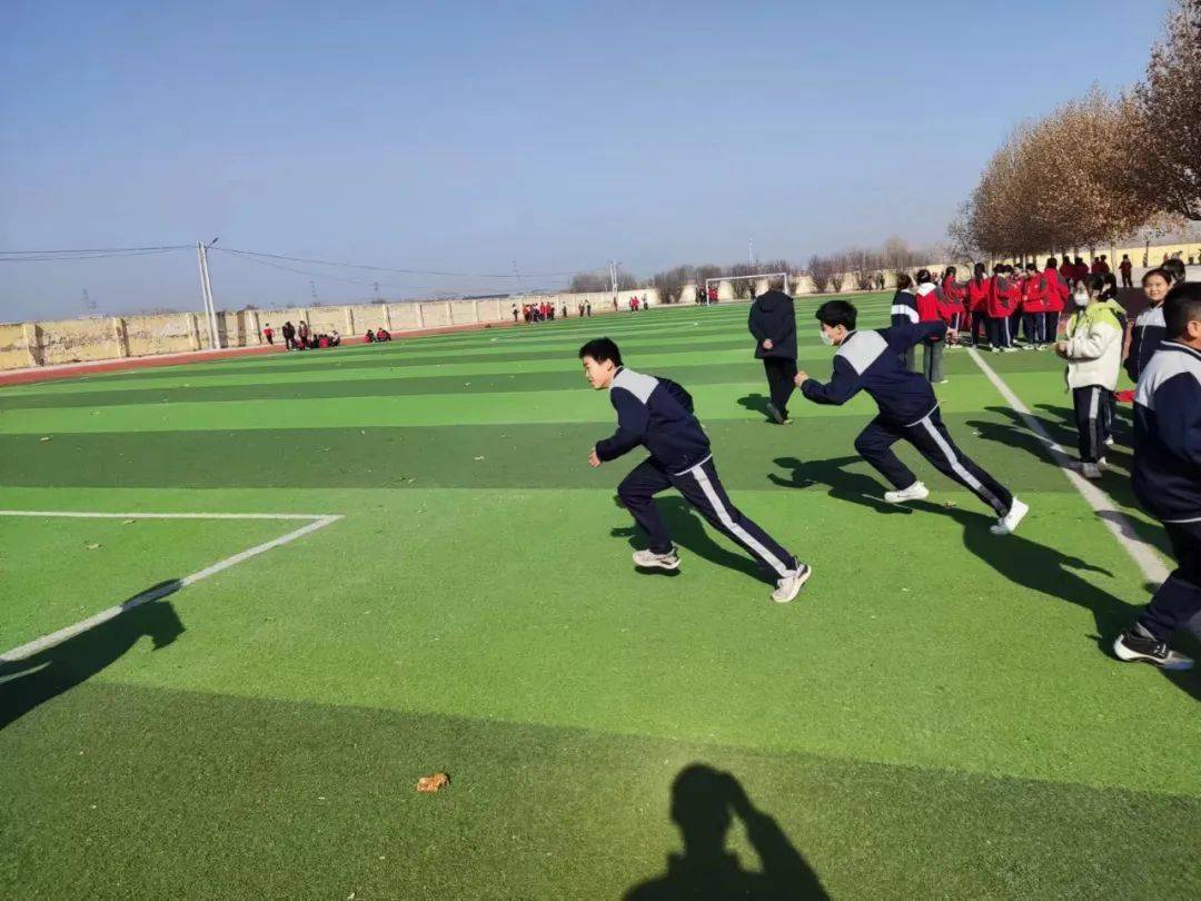 培养合格中学生——高唐县姜店中学阳光体育活动综述_视频_全屏_详情