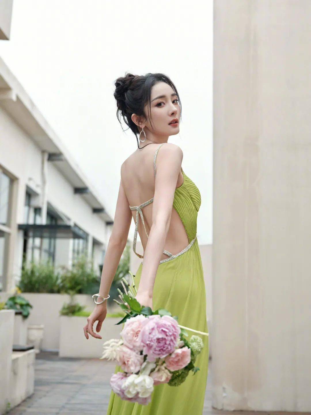 一问一答 | 郑爽,杨幂,baby,汪小菲大s,王鸥,闰土和太阳女主持_张兰