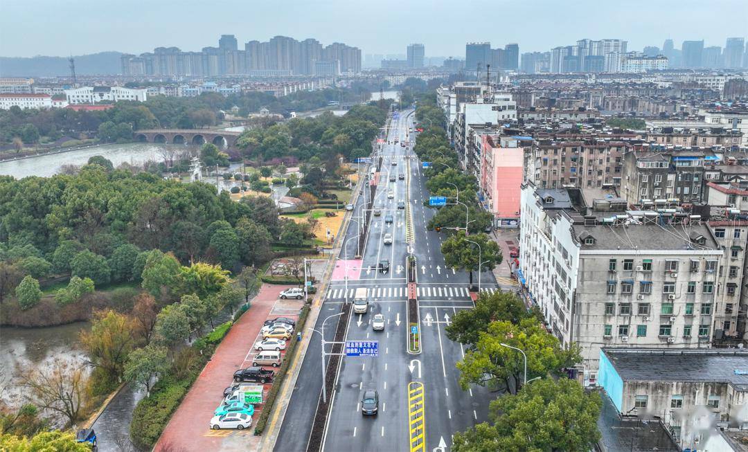 焕新亮相!主城区东湖路完成改造