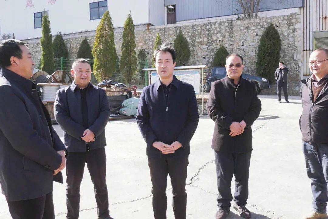 马晗等县领导开展春节慰问_鲁甸_企业_的发展