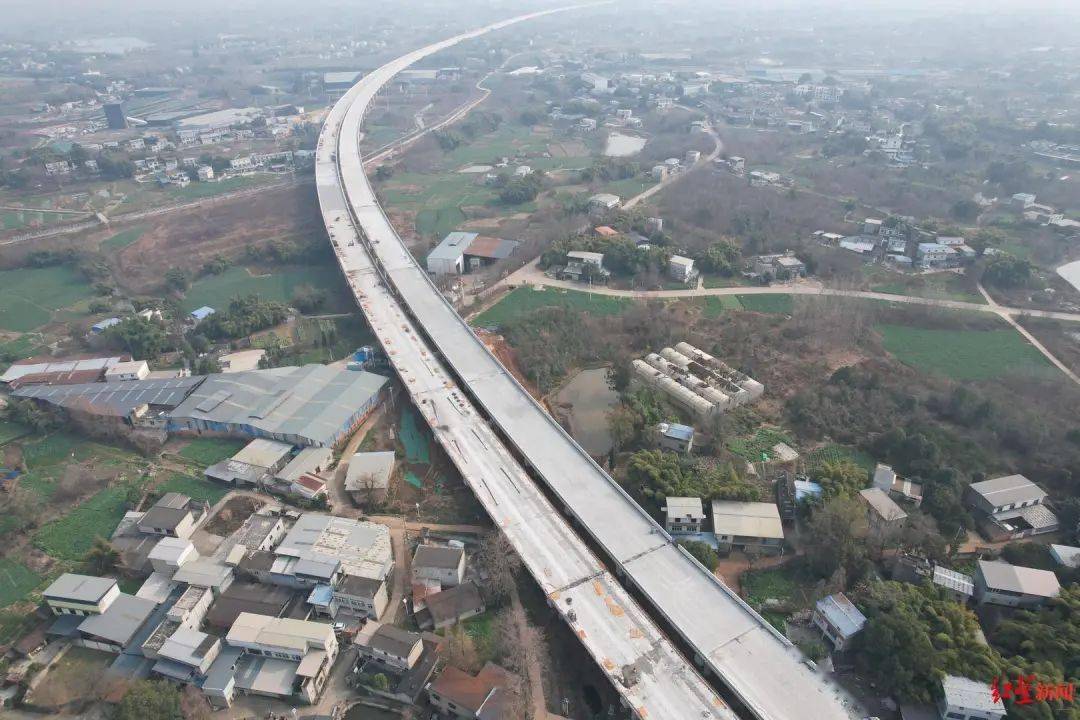 成都到贵阳更近了_建设_高速公路_项目