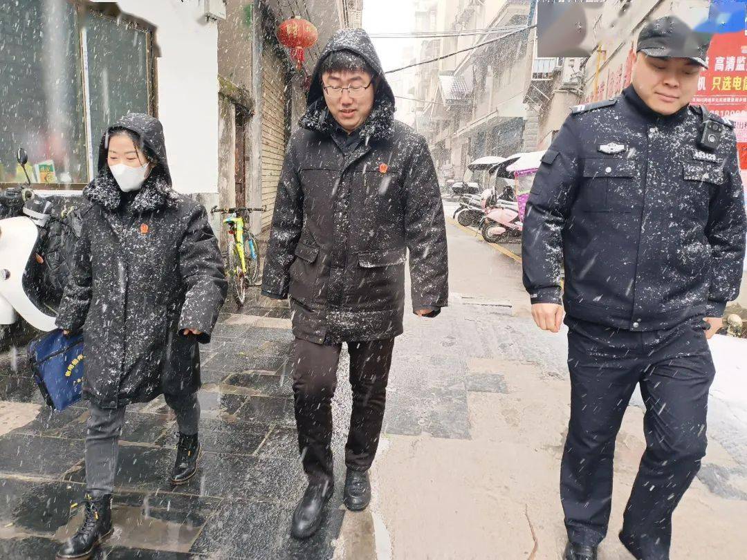 执行动态 雷霆行动强势来袭_李耀_案件_人民