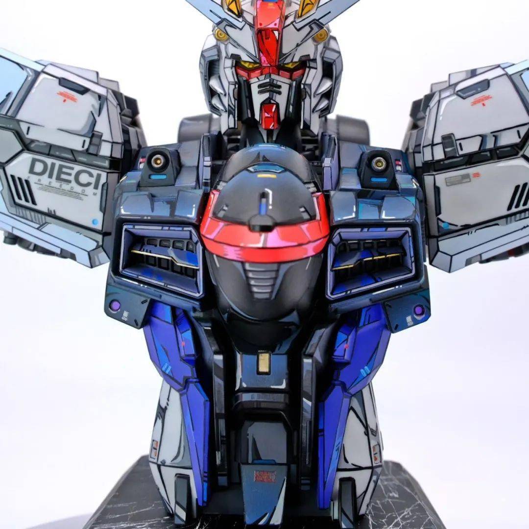 入画!1/35自由高达胸像精密二次元涂装
