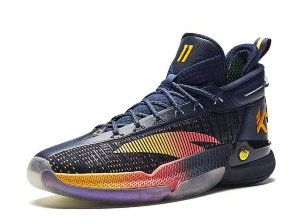 玩家视角:欧文一代新配色有点帅_资讯_投篮_aj