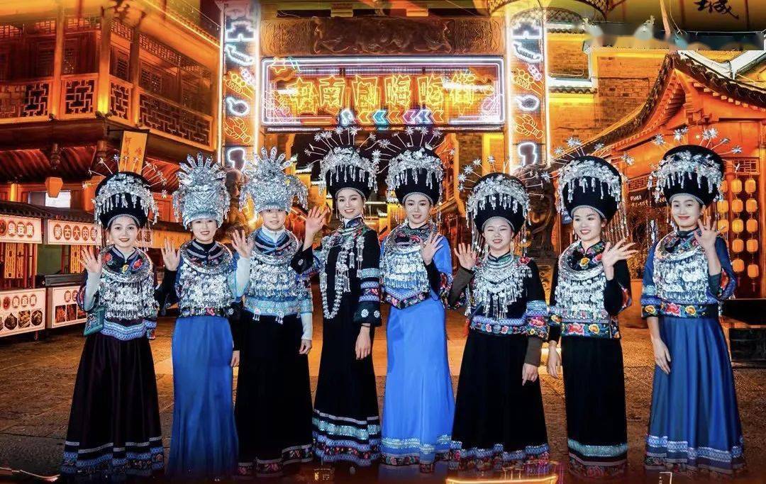 歌唱比赛地点:沿河县思州广场时间:2024年2月19日土家高腔山歌大赛