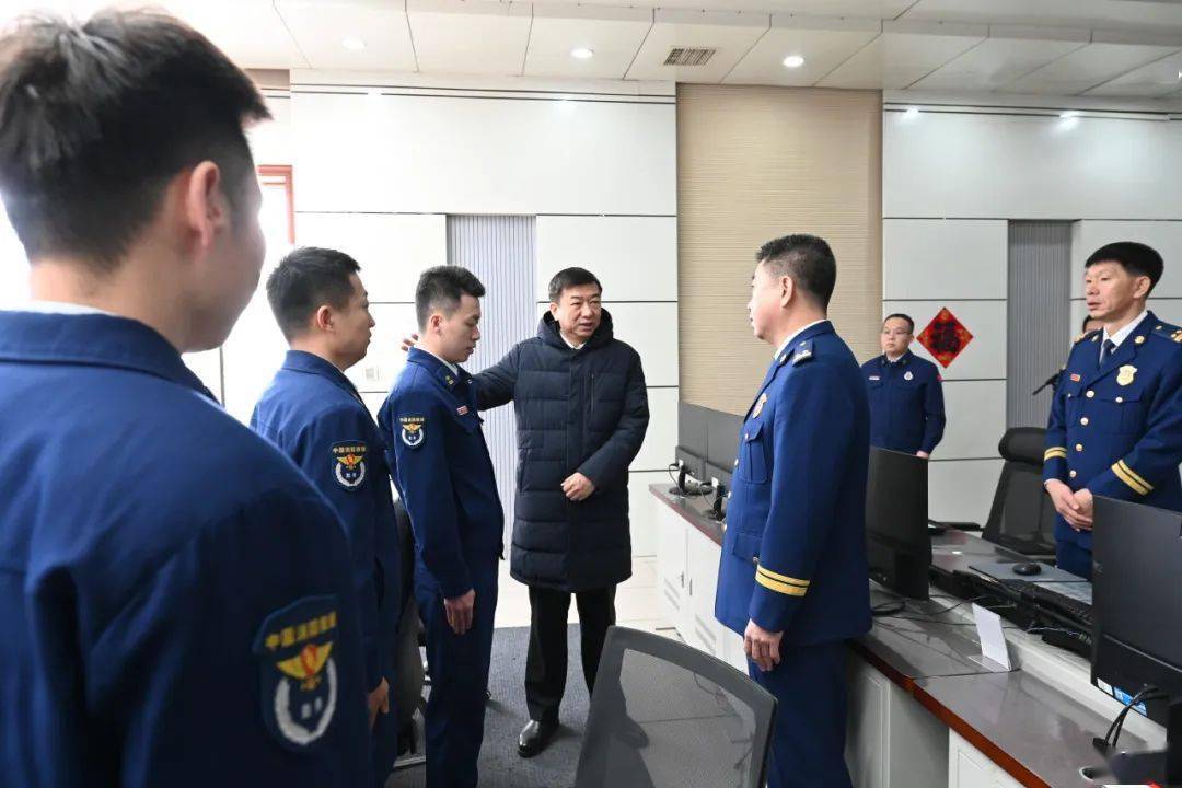 鸡西市委副书记,市长孙成坤春节前夕亲切看望慰问消防救援指战员_市