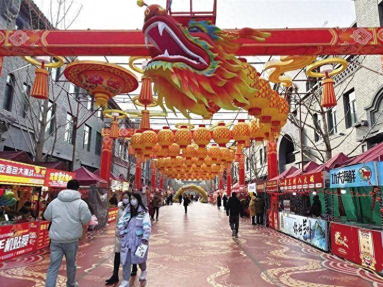 打出促消费"组合拳"激活消费新动能 兰州年货市场货足