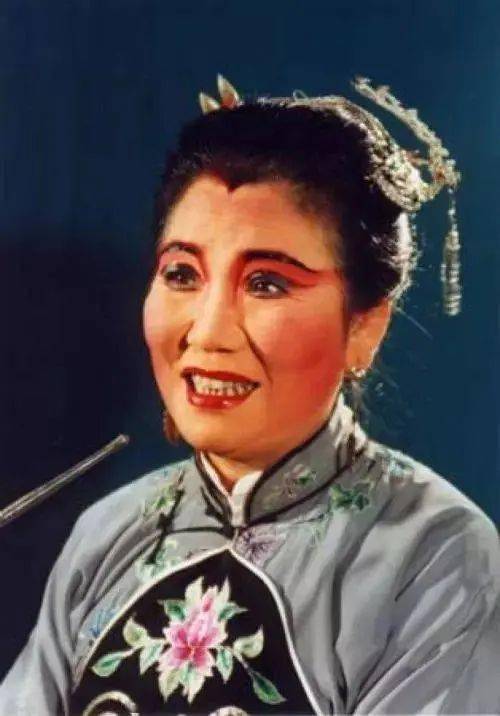 赵丽蓉:中国第一位小品女皇,因一句台词识破潜伏间谍
