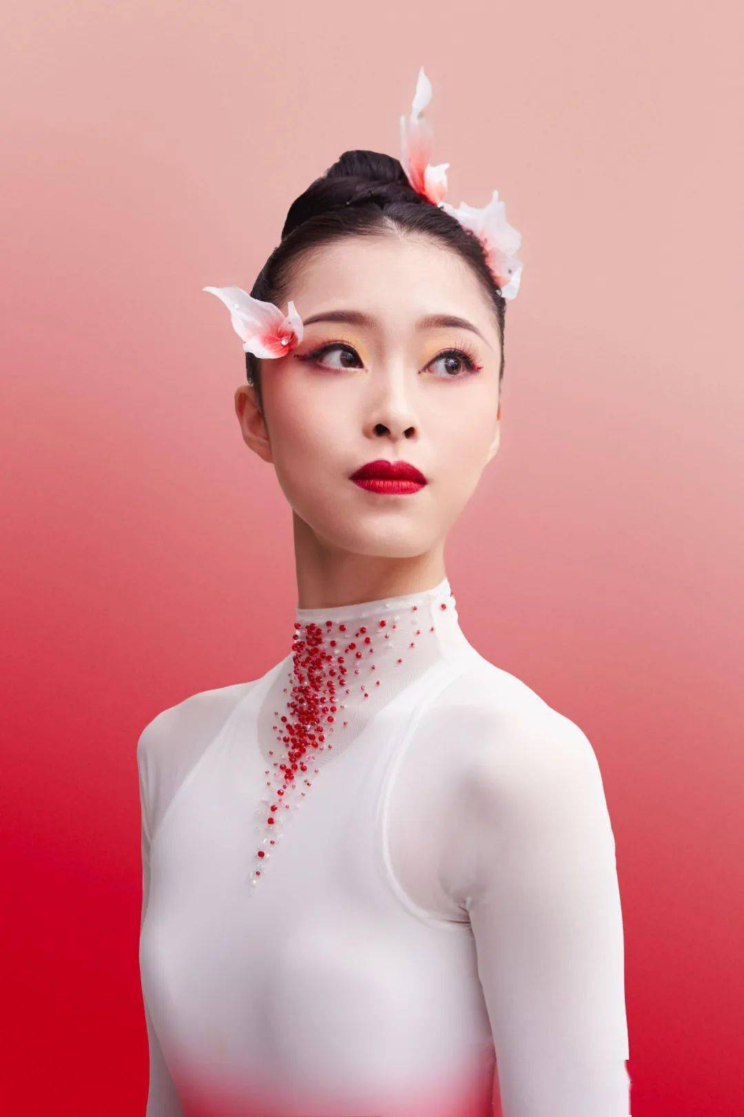 林安琪朱涵毅郑蕾孙嘉艺彭若萱孙心爱赵艺淘陆思琦(资料@央视@北京