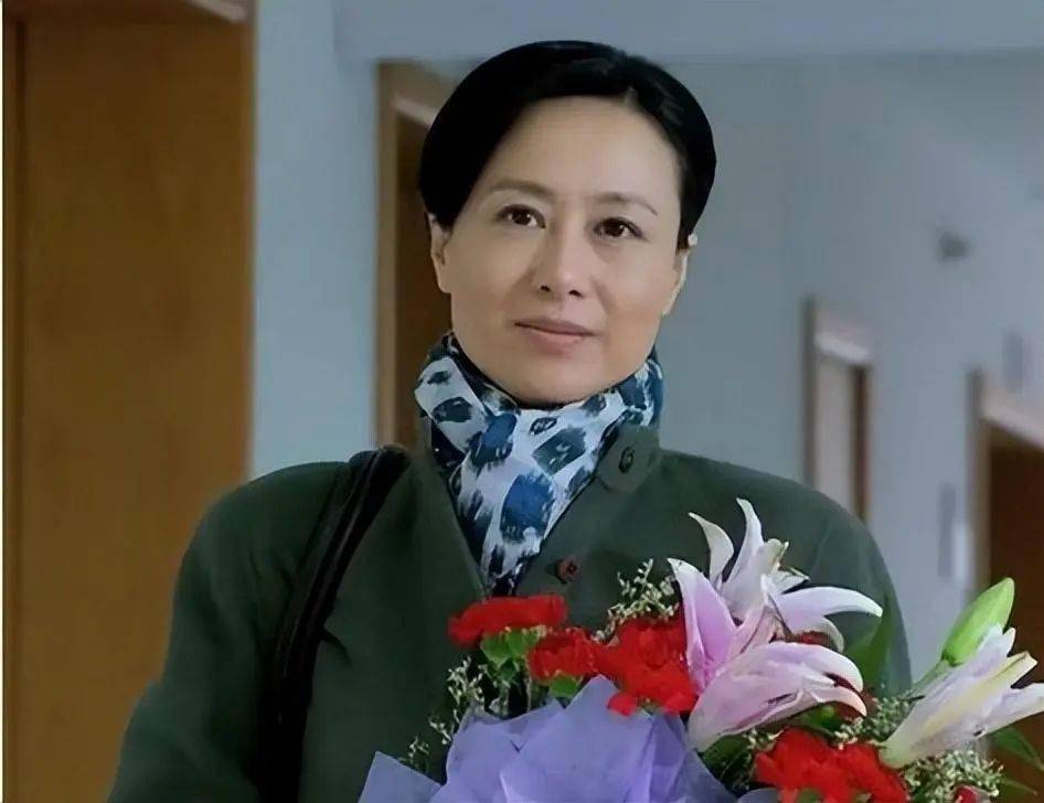 著名演员吴玉芳:嫁"乒乓王子"隐退生两女,恩爱36年,幸福美满