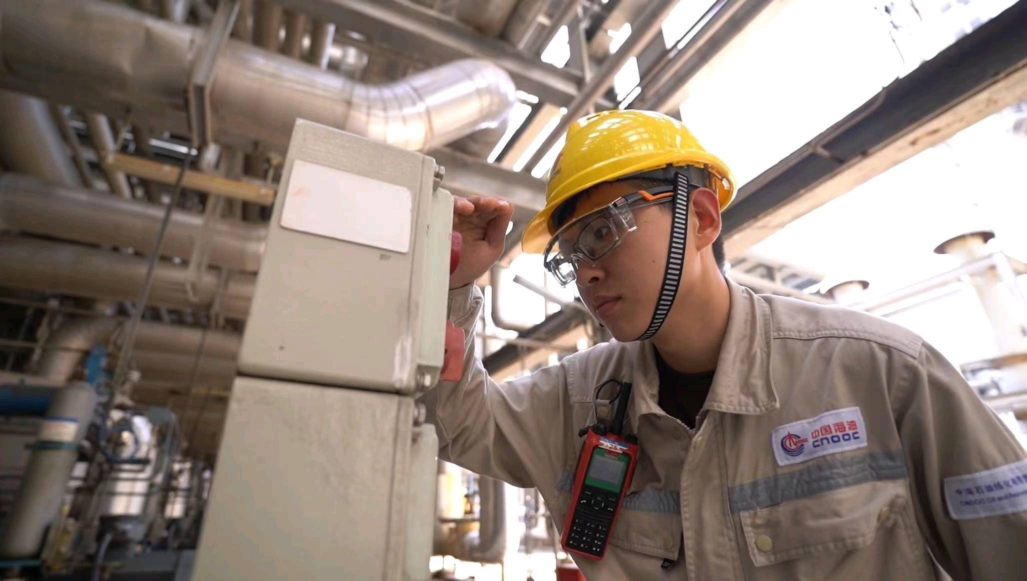 视频|惠州石化千名工人春节坚守生产一线_装置_运行_原油