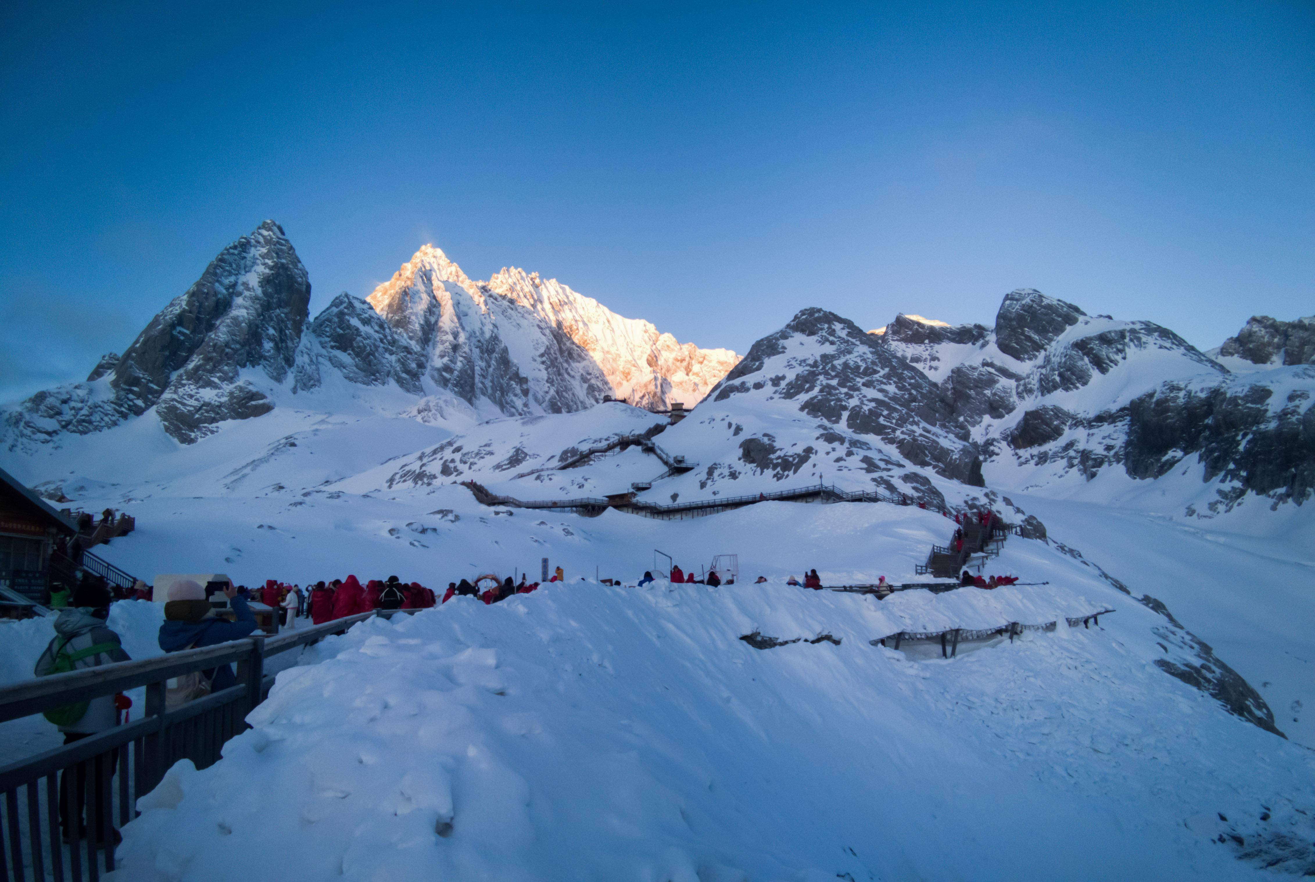 玉龙雪山照片实拍图片