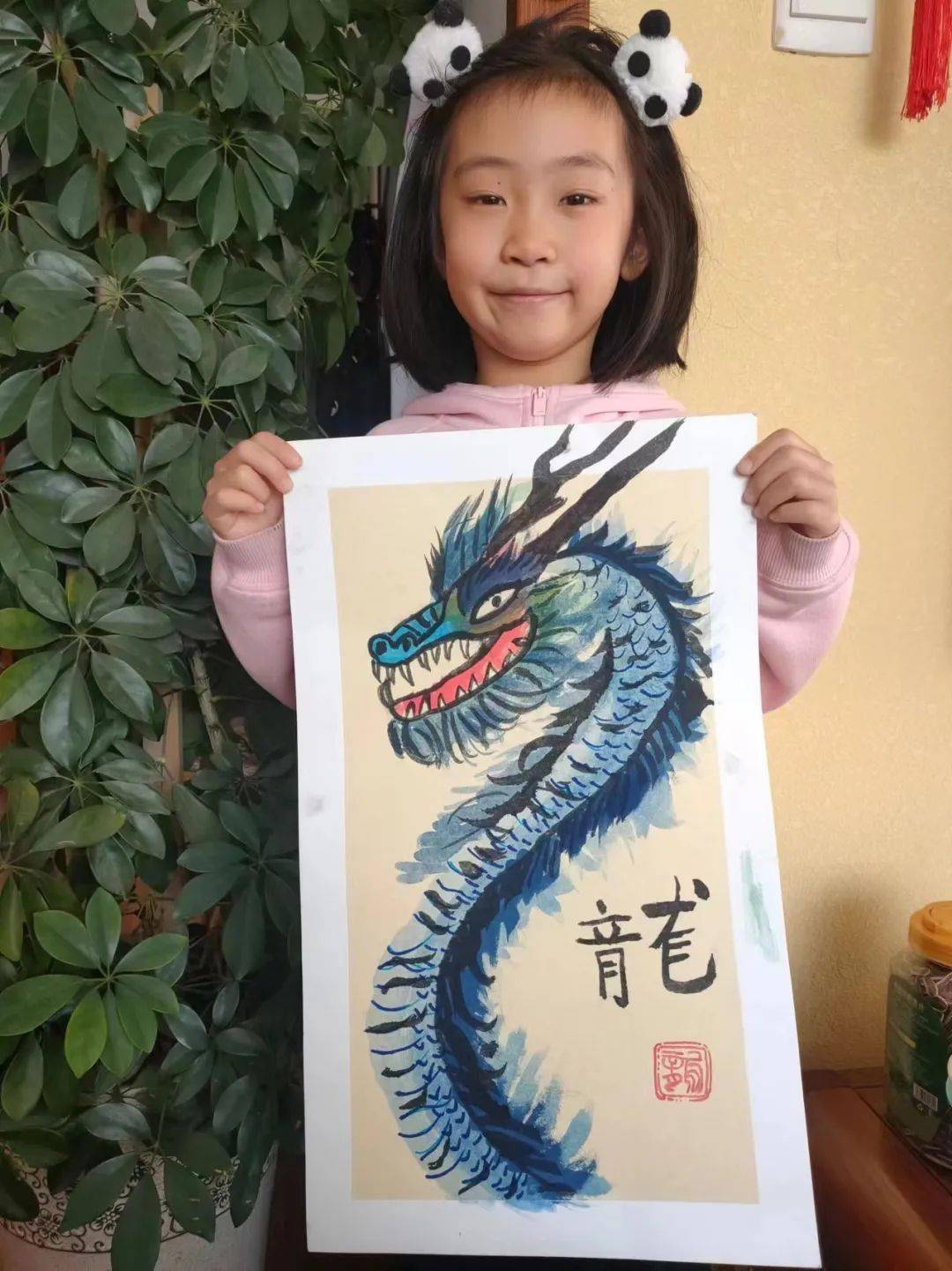 妙笔丹青——青岛宜阳路小学龙年春节主题绘画手工作品展_文化_中国