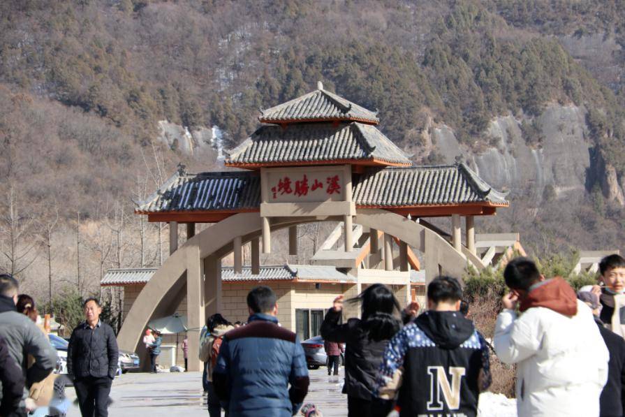 溪山胜境景区陈炉古镇景区玉华宫景区药王山景区照金景区在祈福拜年