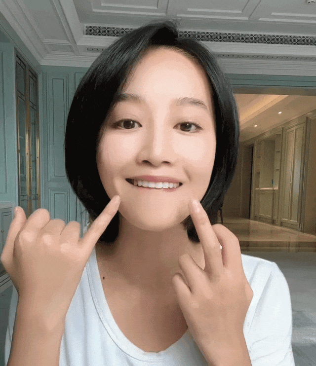 蓝盈莹的微笑唇是整的?其实是这么整的……_嘴角_笑容_嘴唇