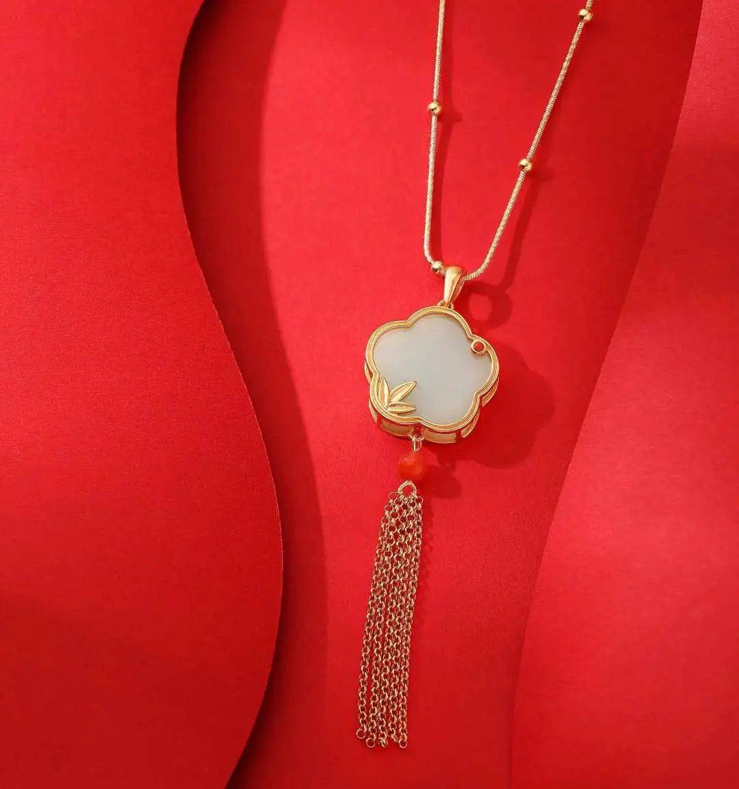 高级"中国风"到底有多潮?百搭显气质,美成复古佳人!_首饰_寓意_东方