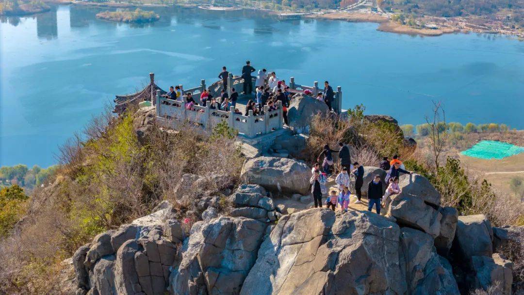 新年爬山节节高,登高祈福正当时!_摄影_济南_华山