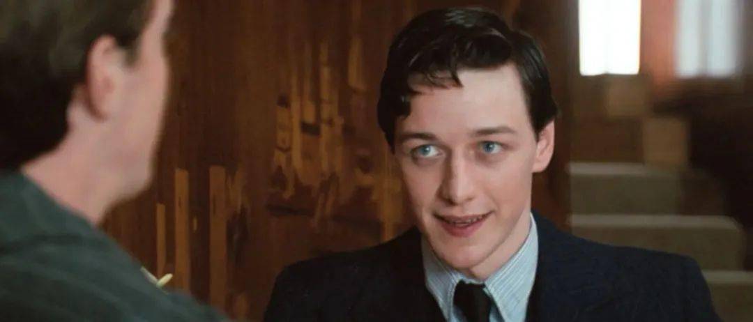 中年沉迷举铁逐渐"小李子化",.