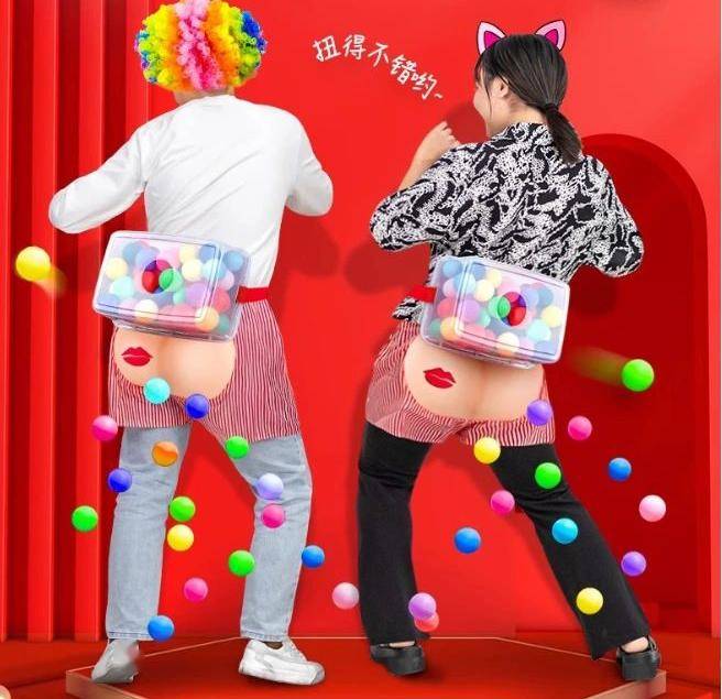 使用你的"电动小马达"抖出10颗以上的福气乒乓球,即可获得盖章把盒子