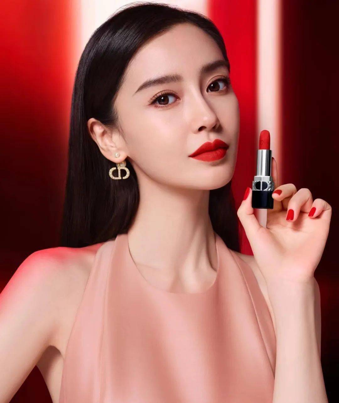 74 di*r 花漾新年限量版口红礼盒,5 个热门色,抢到!