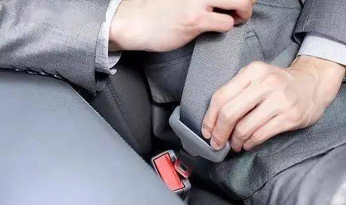 【提示】春节返程交通安全提示→_车辆_安全带_儿童