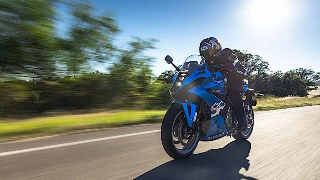 铃木停售2024款gsx-8r,日本供应商铆接不当!_搜狐汽车