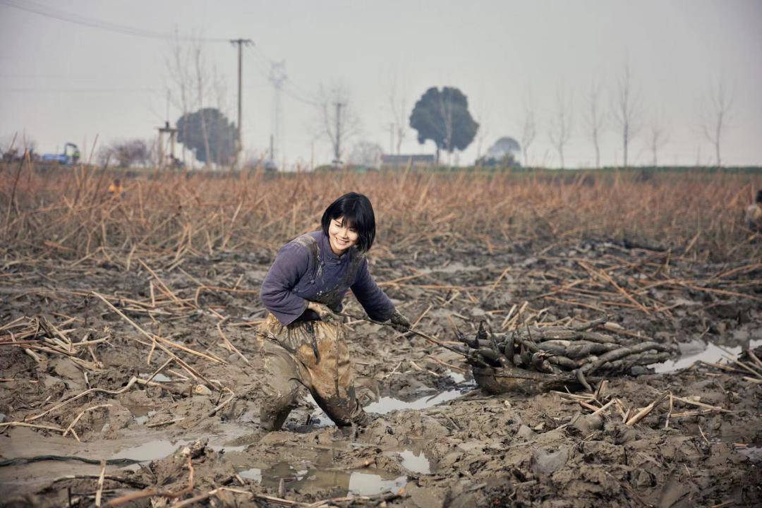 新春走基层|红色小镇里的新故事_赵聪_直播_老街