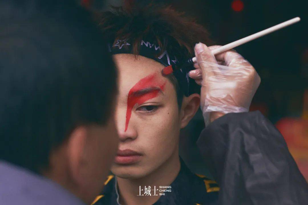 潮汕英歌:专访普宁富美英歌队——"都是出于爱好才走到了一起"|你好守