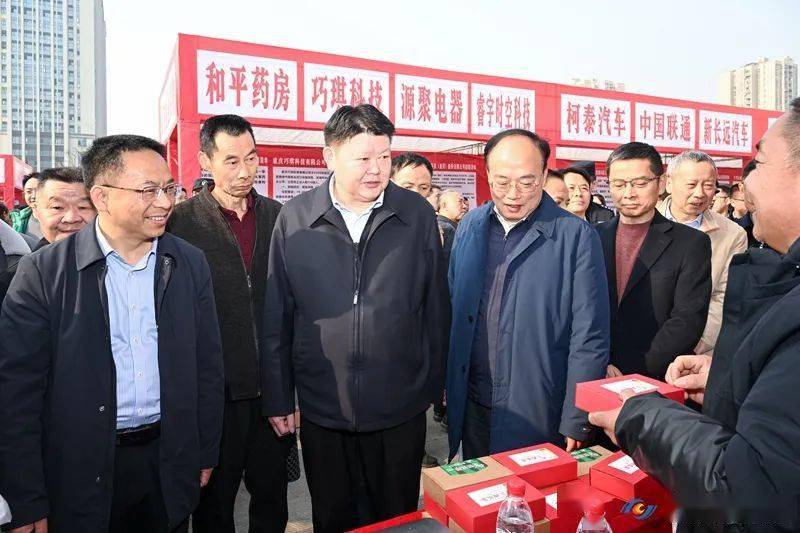 我区举行2024年春风行动招聘活动_南川_发展_企业