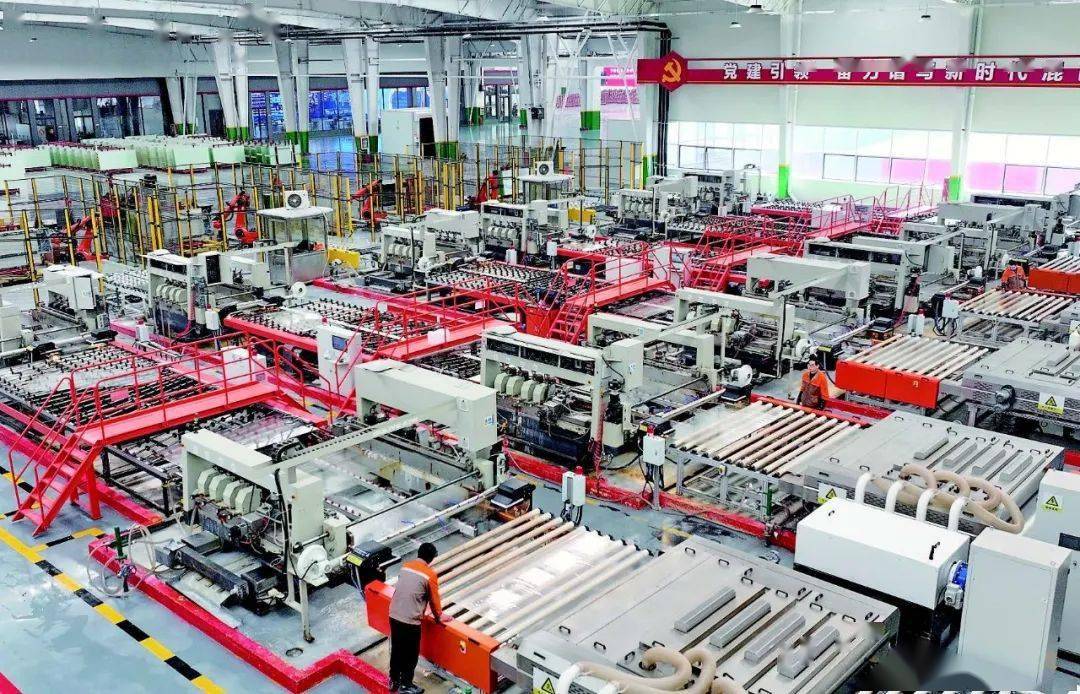 全市1万余家工业企业复工复产_员工_江苏_车间