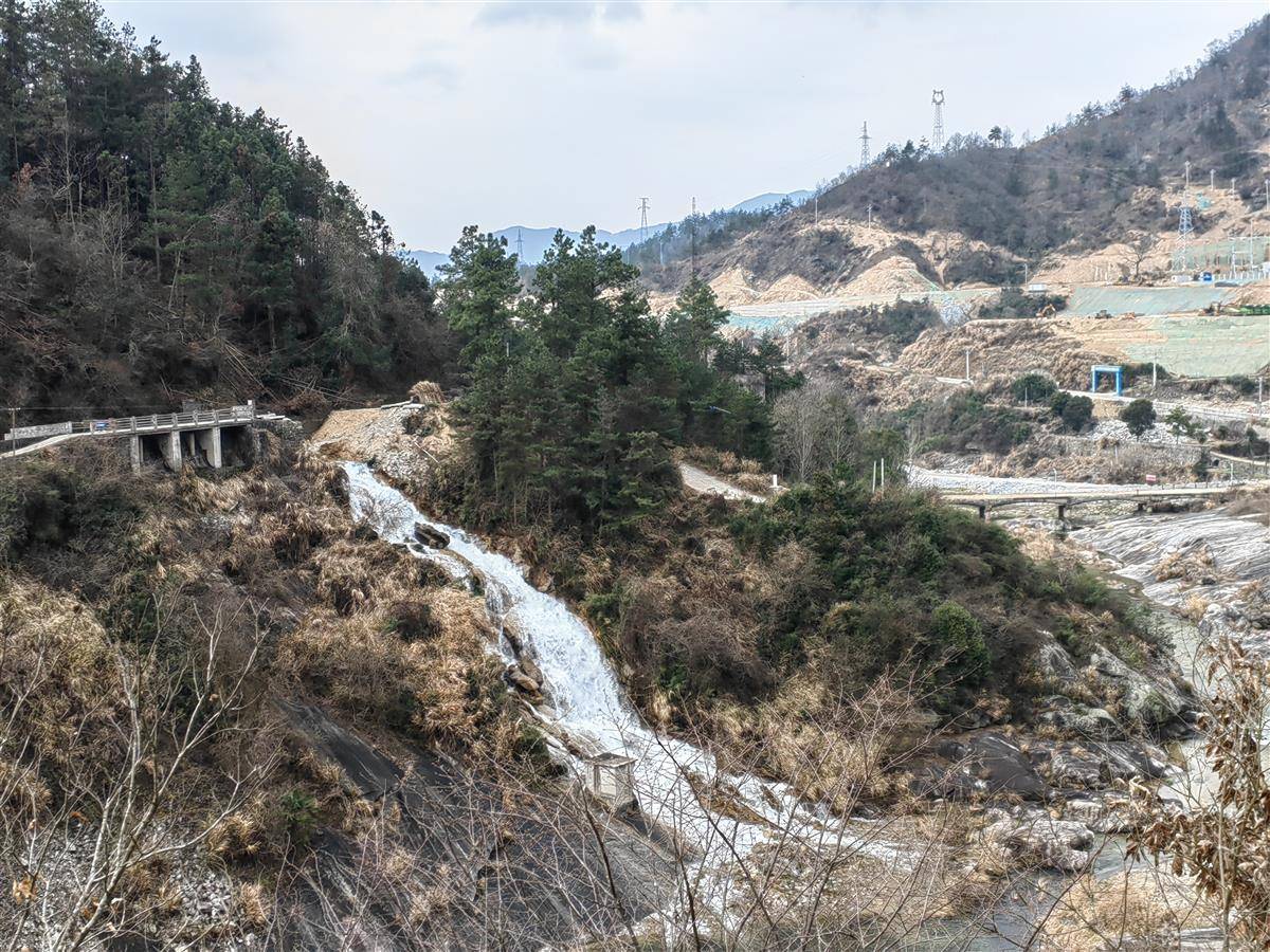 罗田平蓄电站建设者们春节期间不停工_项目_发电_水库