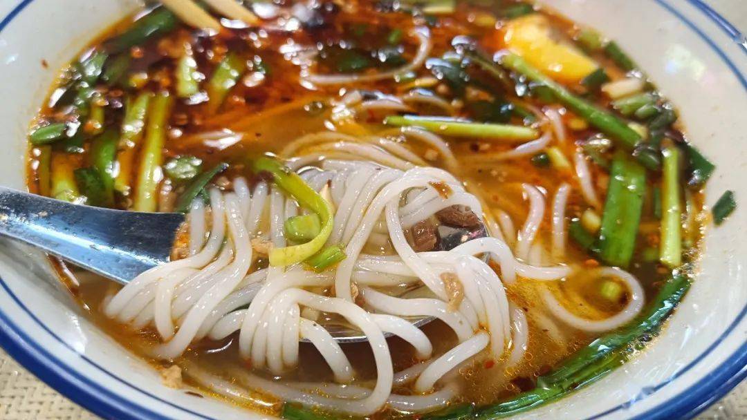 探店石家庄——充满异域风情味道的米线店_风味_香茅_利益