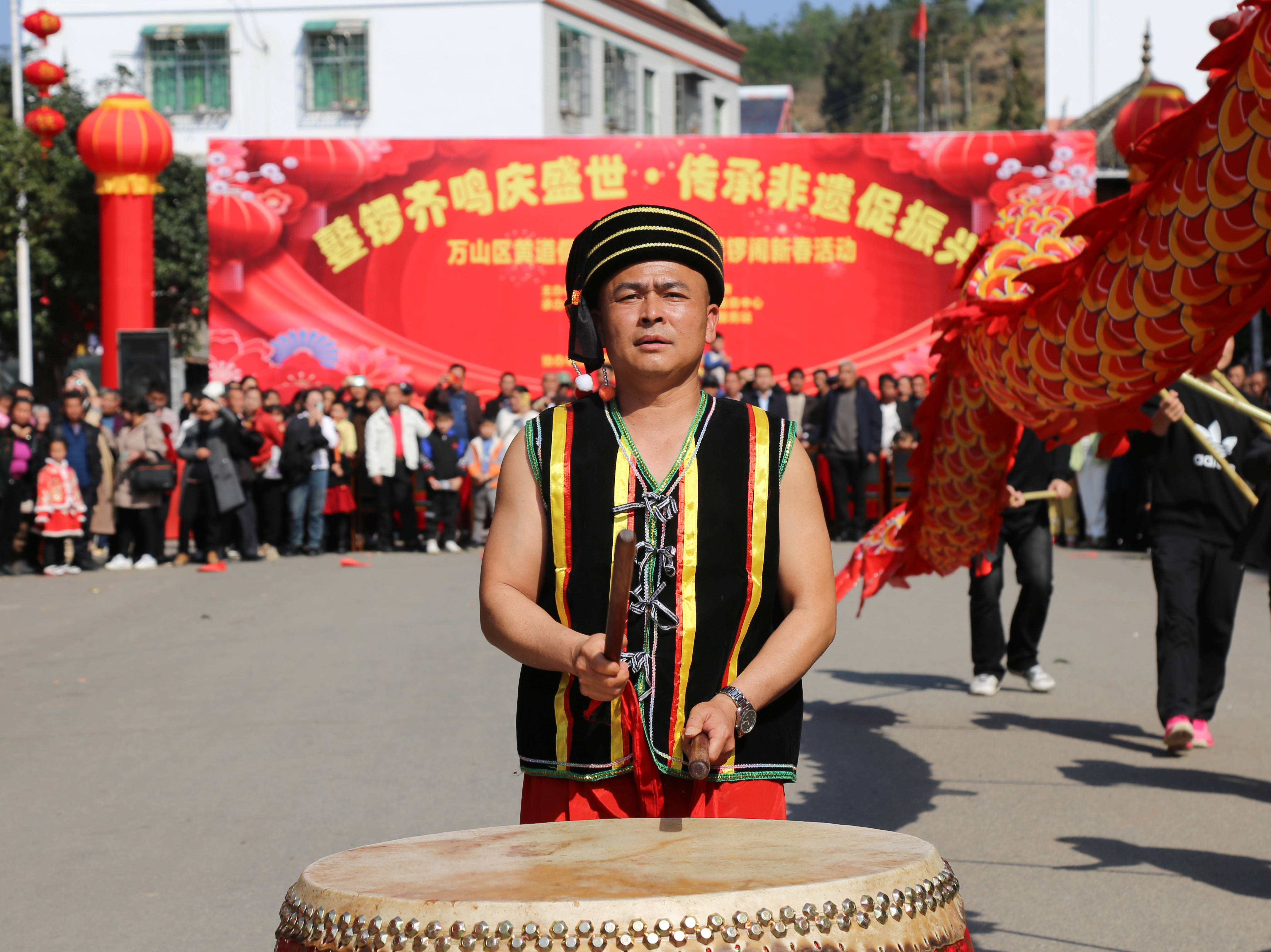 铜仁鼟锣:锣声洪亮 余音悠长_节拍_万山_同胞