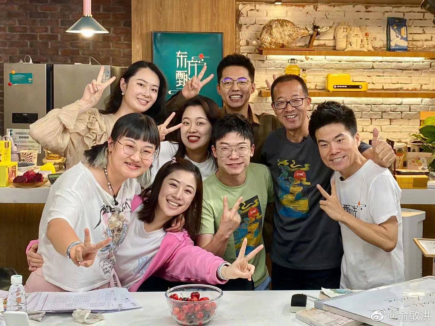 被喊话退赔69亿元后：东方甄选报警 打假人王