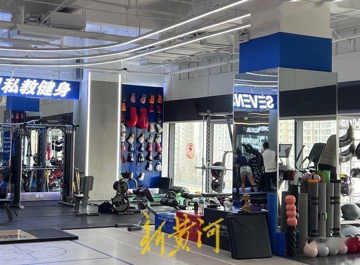 "热辣滚烫"健身潮!年后济南健身房迎"开门红",线上订单火爆,业内人士: