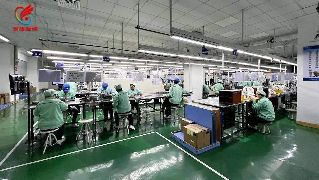 奋进序曲,开工首日(年初九),广东昭信平洲电子有限公司已经开足马力