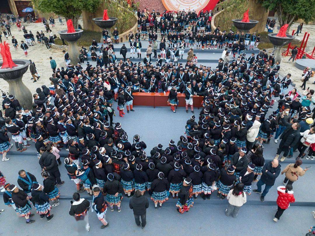 白裤瑶年街节等你来!_活动_南丹县_景区