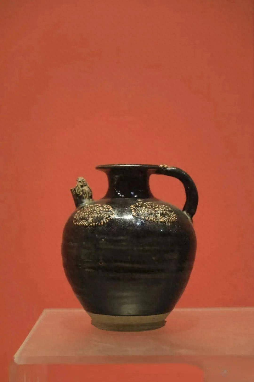 【长安里的文物】黑釉凤首壶_唐代_造型_作品