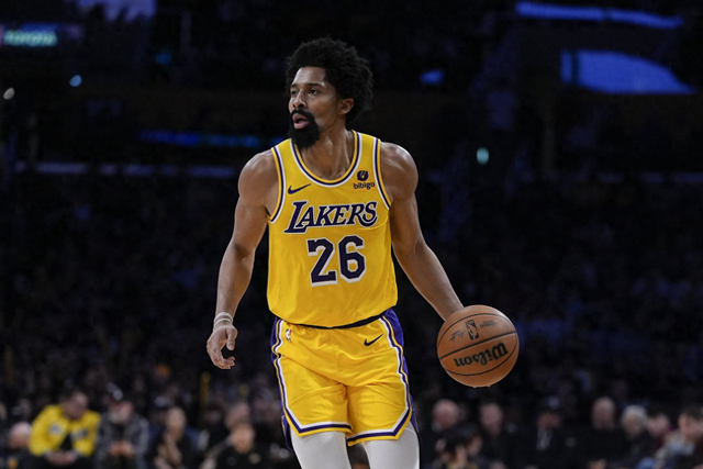 科比心中的全明星,洛城之子历尽磨难,终为家乡效力_斯潘塞丁威迪_赛季