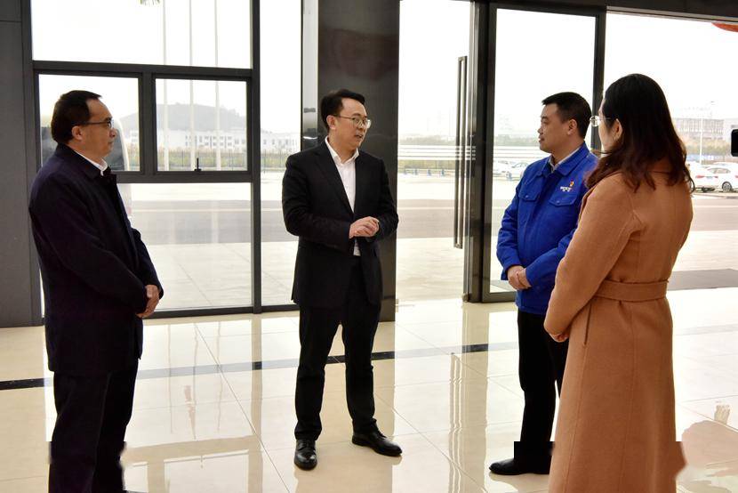 邹云生调研工业企业时强调 全区各级人大和人大代表要全力推动企业