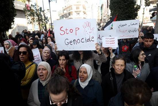 巴以冲突"烧"至拉法 美国还在"拱火"_加沙地带_民众_以方