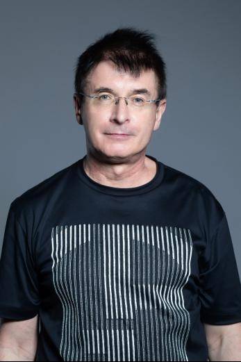 他想为中国培养"菲尔兹奖"得主_数学_fesenko_ivan