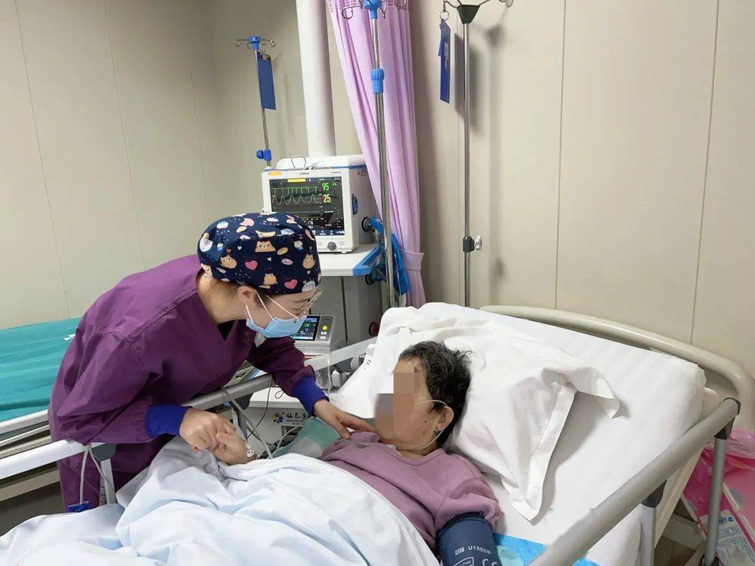 【明星风采】刘岚:做一名有温度的护士_工作_护理_患者