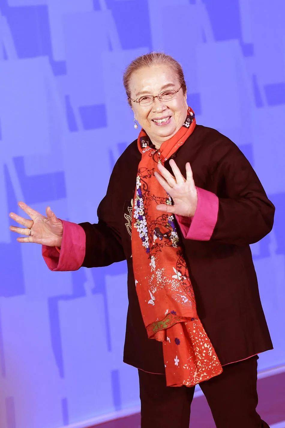 本以为是开玩笑,看到照片后惊呆众人_李明启_母亲_因为