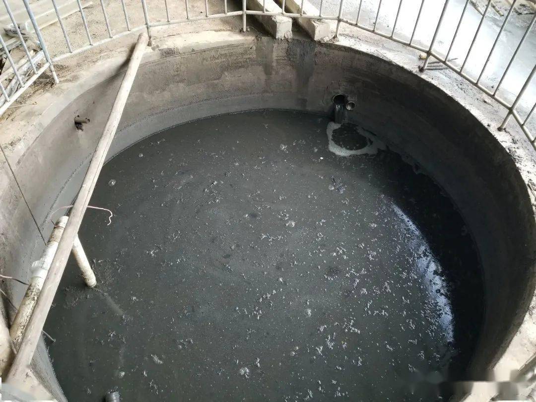 用微生物技术去解决从沼液到优质液态有机肥的应用技术,操作简便,应用