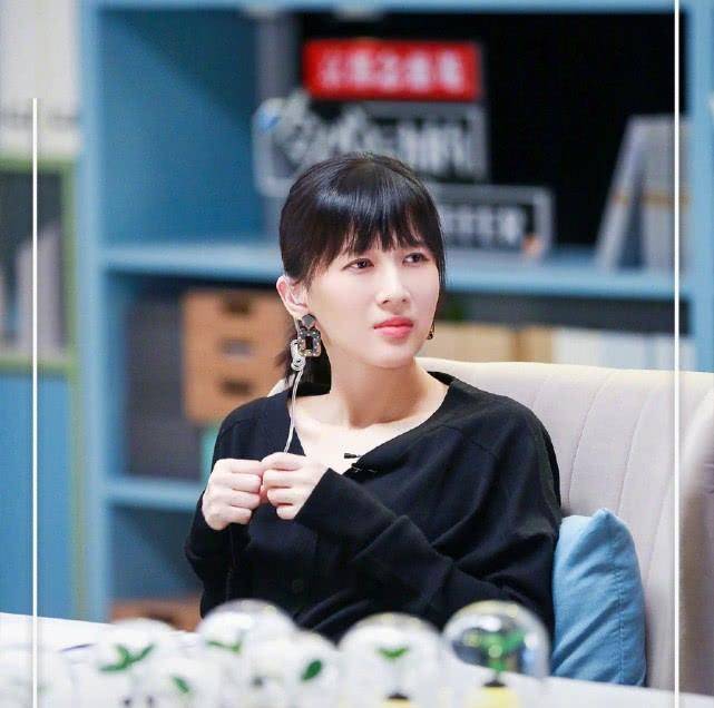 papi酱公司擅自发布广告被罚,涉及产品属于医疗器械_姜逸磊_视频_显示