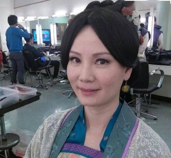 另一位好友彭家丽在采访中分享了温裕红的遗愿.