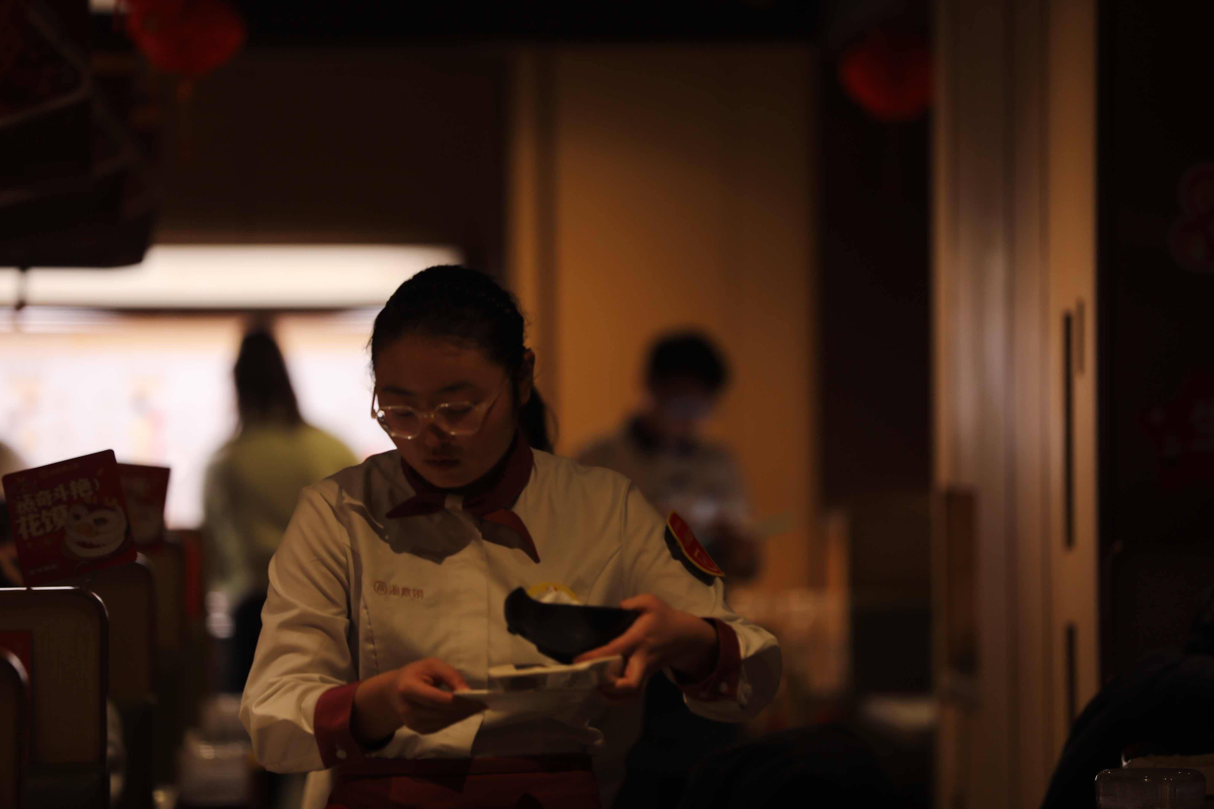 李冉_工作_顾客